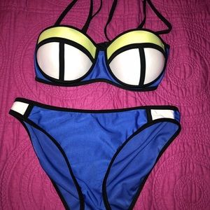 Triangl LIKE swimsuit bikini size M